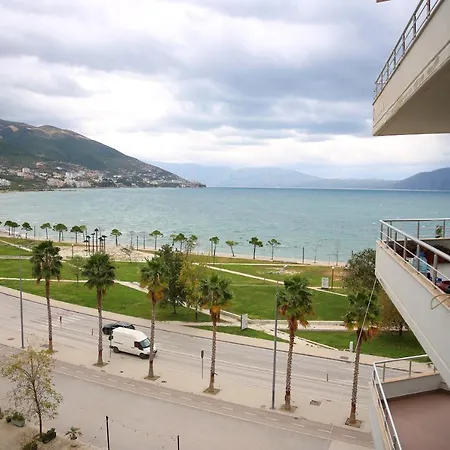 Promenade Apartment By Vlora Office Exterior photo