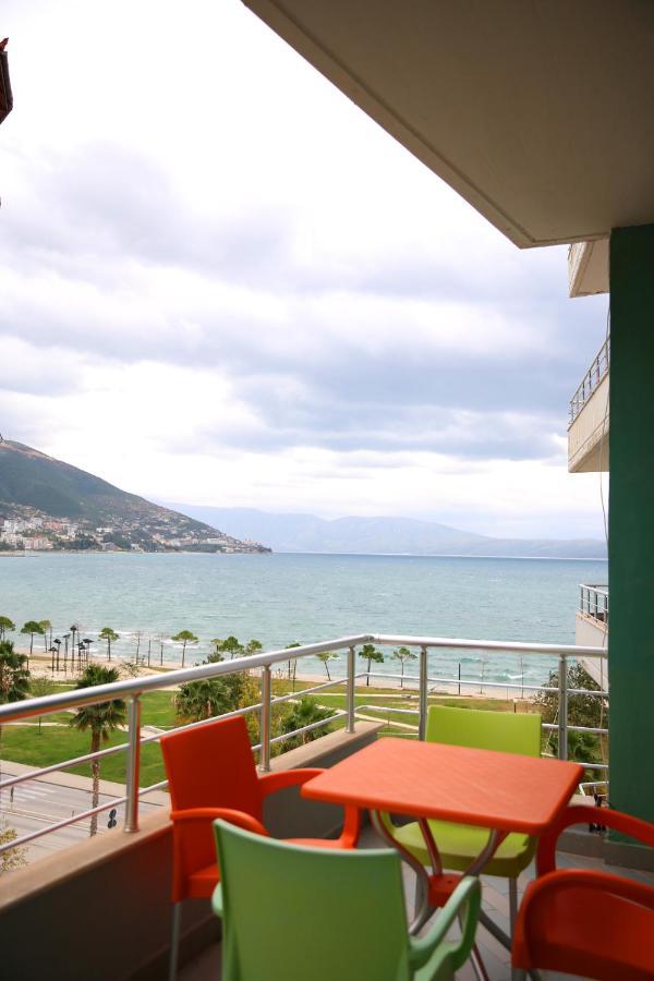 Promenade By Office Appartement Vlorë